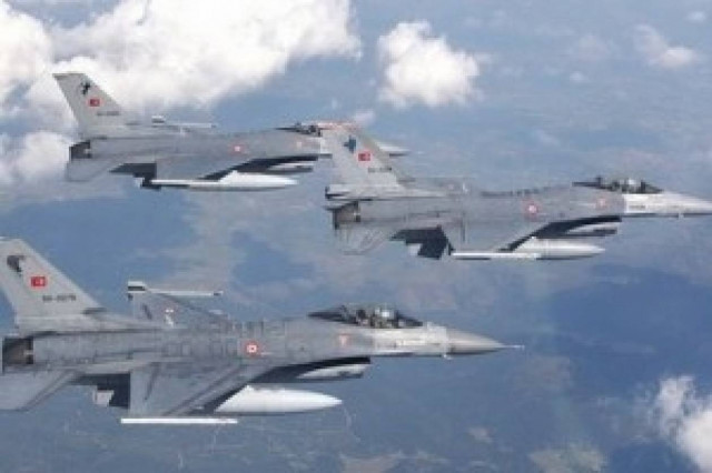 Τουρκία: Αεροπορικές επιδρομές κατά θέσεων του PKK