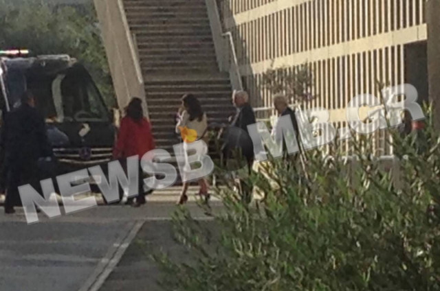 Αποχώρησε από την πίσω πόρτα του Μουσείου η Αλαμουντίν (pics)