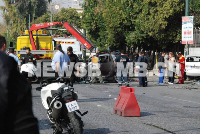 Θανατηφόρο τροχαίο στην Πέτρου Ράλλη: Δύο νεκροί και τρεις τραυματίες