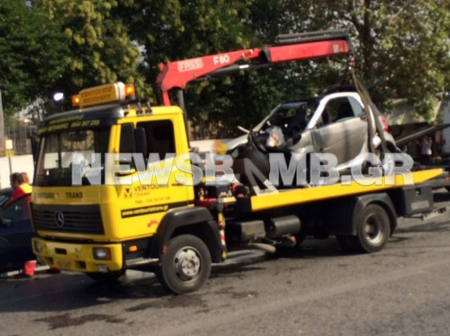 Θανατηφόρο τροχαίο στην Πέτρου Ράλλη: Οι πρώτες εικόνες από την τραγωδία (vid)