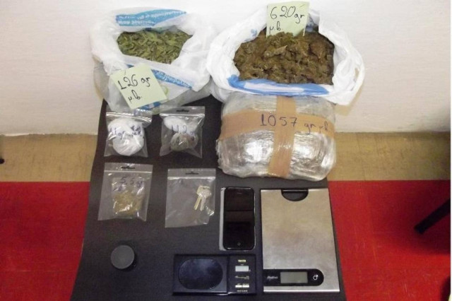 Ρόδος: Χειροπέδες σε δύο 28χρονους για διακίνηση ναρκωτικών