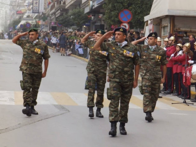 Παρέλαση για τα 102α Ελευθέρια της Βέροιας