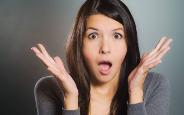 Άσπρα σημάδια στο στόμα: Ίσως πρόκειται για επικίνδυνη λευκοπλακία