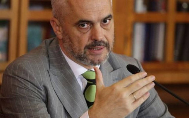 Στο Βελιγράδι ο Έντι Ράμα μετά τα επεισόδια