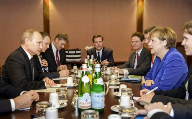 «Σοβαρές διαφωνίες» Πούτιν-Μέρκελ για την ουκρανική κρίση