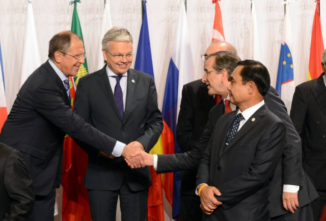 To θέμα της παράνομης μετανάστευσης έθεσε ο Σαμαράς στο Μιλάνο