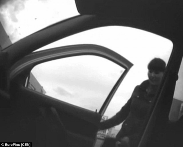 Πλήρωσε για να δολοφονήσουν τον αδερφό της (βίντεο)