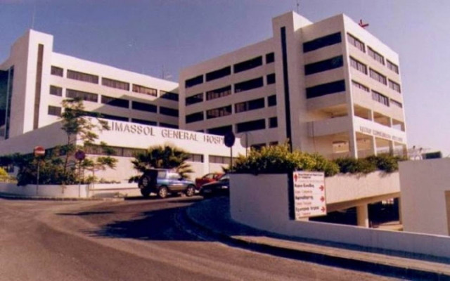 Λεμεσός: Μεθυσμένη τουρίστρια έπεσε από μπαλκόνι