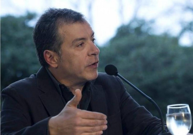 Θεοδωράκης: Να παραμείνει το Ποτάμι τρίτη δύναμη