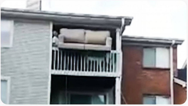 Μετακομίσεις ο… Μαγκάιβερ (Video)