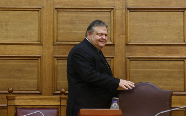 Βενιζέλος: Να ανακρούσει πρύμναν η Τουρκία