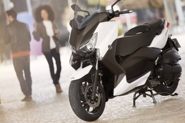 Yamaha: X-Max 400 Οδηγική απόλαυση στο Maximum