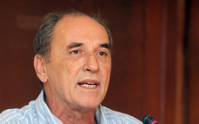 Διαψεύδει ο Σταθάκης την επίθεση με καρότα στα Χανιά