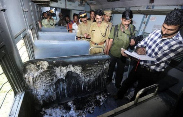 Ινδία: Άγνωστος πυρπόλησε γυναίκα μέσα σε τρένο!