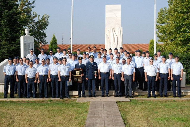 Πρωτιά της 330ης Μοίρας στην Ασφάλεια Πτήσεων - Εδάφους