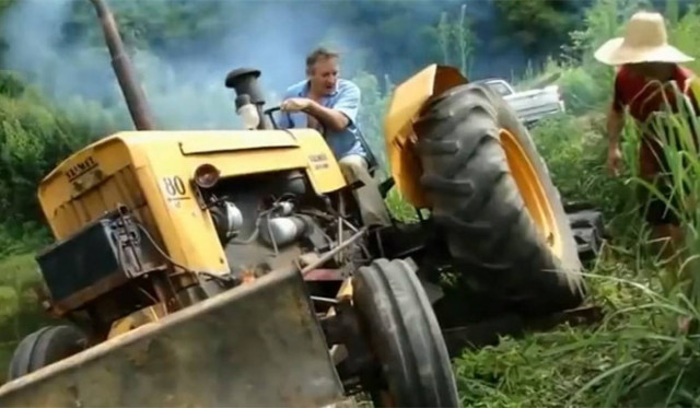 Τα πιο απίστευτα Fails με τρακτέρ και μπουλντόζες (Video)