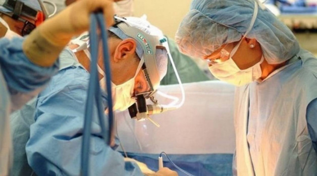 Πολωνία: Γιατροί αναζητούν παράλυτους για τελειοποίηση της τεχνικής τους