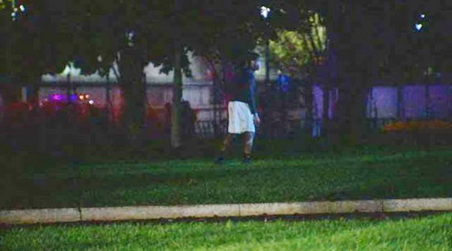 Συναγερμός στον Λευκό Οίκο – Nέος εισβολέας πέρασε τον φράκτη (vid)