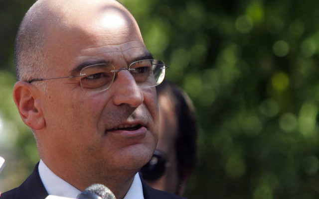 Δένδιας: Εντός Νοεμβρίου η κατάργηση του 1/3 των εγγράφων για αδειοδοτήσεις