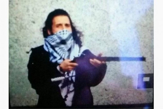 Οτάβα: Η μητέρα του δράστη δηλώνει ότι κλαίει για το θύμα και όχι για το γιο της