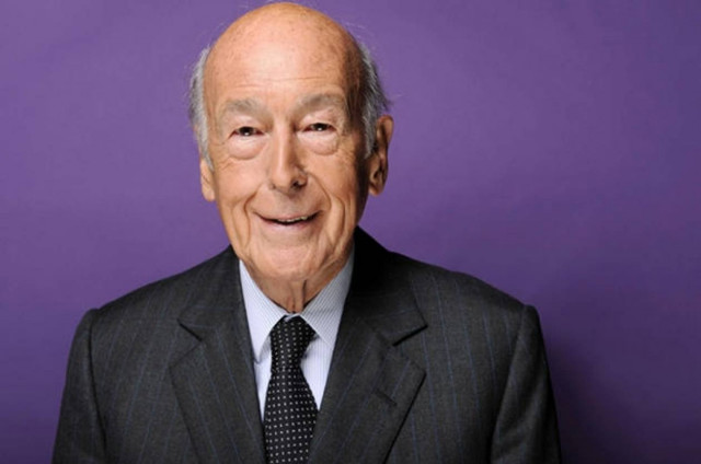 Γαλλία: Κίνδυνος να μπει η χώρα μας στο ΔΝΤ, λέει ο Ντ’ Εστέν