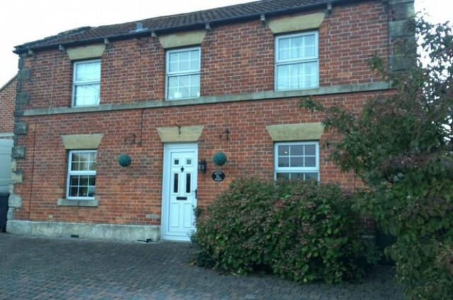 Βρετανία: Φάντασμα δολοφόνου (;) τρομοκρατεί οικογένεια! (pic)