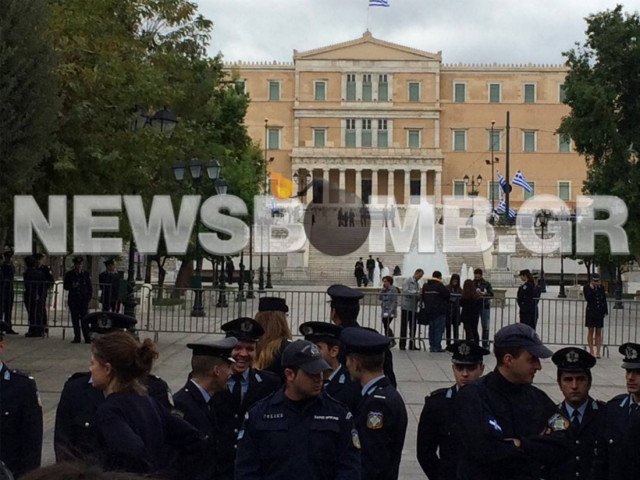 Υπό δρακόντεια μέτρα ασφαλείας η μαθητική παρέλαση