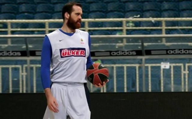 Σαβάς: «Σπουδαίοι οι φίλαθλοι του Παναθηναϊκού»