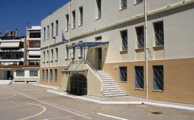 Επιβαρυμένο με σίδηρο το δίκτυο ύδρευσης σχολείων του Βόλου