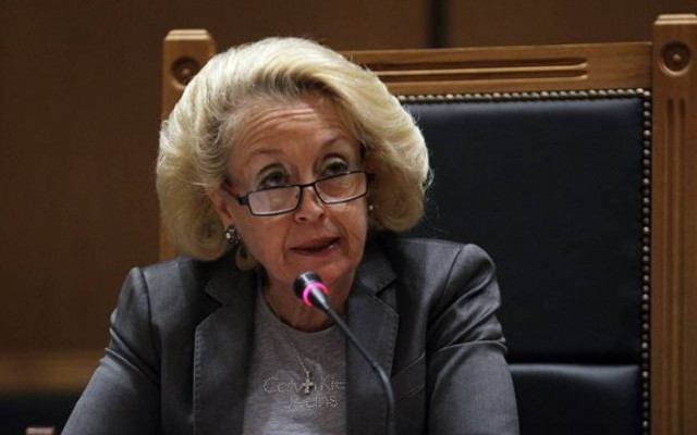 Β. Θάνου: «Κυβέρνηση απολυταρχικού κράτους»