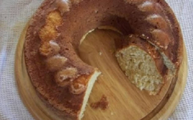 Συνταγή για το πιο εύκολο και ελαφρύ κέικ κανέλας!