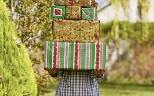 Αυτά είναι τα δώρα που θα πάρουν τα πλούσια παιδιά τα Χριστούγεννα!