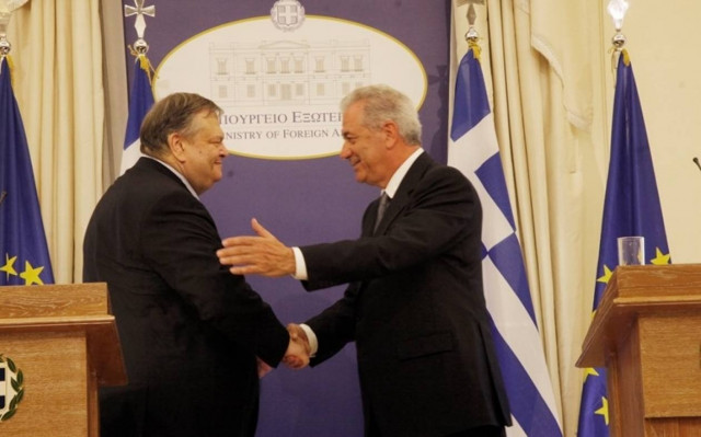 Βενιζέλος: Ώριμος και πανέτοιμος για την Κομισιόν ο Δ.Αβραμόπουλος