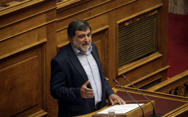 Ο... αντάρτης Κασσής ξαναχτύπησε και «δεν ψηφίζει»!