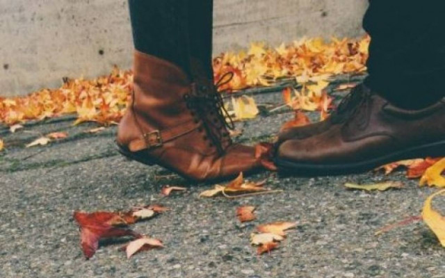 Aναρωτιέσαι αν σε θέλει; Το παρακάτω video θα σου λύσει όλες τις απορίες