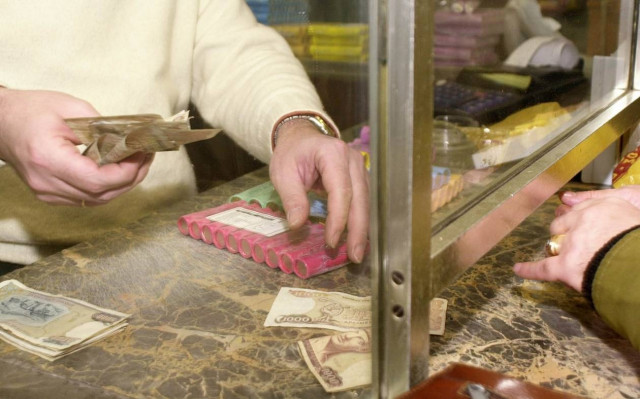 Die Welt: Εκτοξεύθηκε η πιθανότητα εξόδου της Ελλάδας από το ευρώ