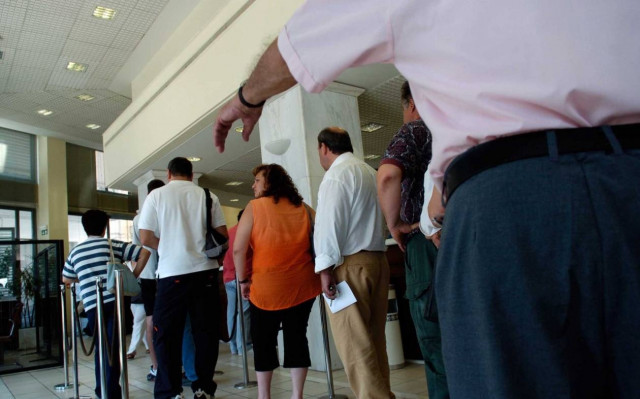 Ξάνθη: Ατελείωτες ουρές στις τράπεζες λόγω ΕΝΦΙΑ και συντάξεων