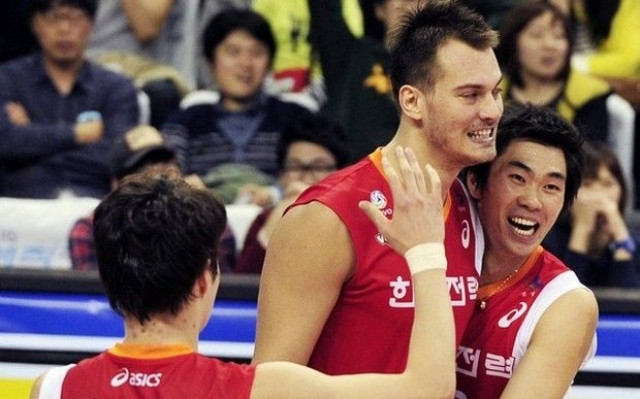 Κορέα: 42 πόντους ο Τζούριτς!