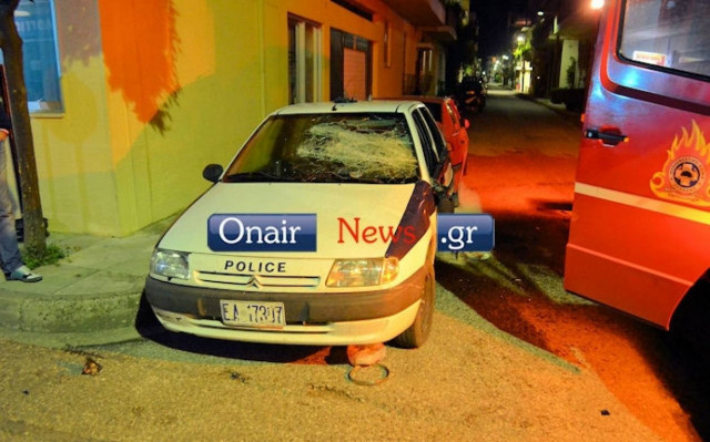 Επίθεση αντιεξουσιαστών στην Αστυνομική Διεύθυνση Αιτωλίας