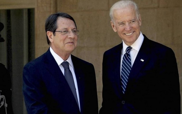 Συνομιλία Αναστασιάδη - Μπάιντεν για τις τουρκικές παραβιάσεις