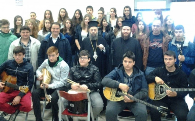 Ο Μητροπολίτης Θεσσαλιώτιδος επισκέφθηκε Δημοτικά Σχολεία της Καρδίτσας