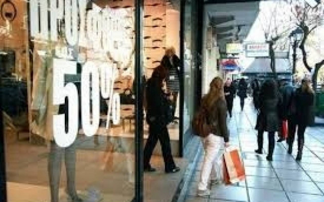 Interim autumn sales to start on Saturday amid reactions