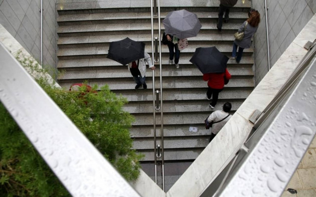 Βροχερό το σκηνικό του καιρού την Κυριακή