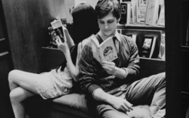 Νομίζετε πως δε σας συμπαθεί; Δείτε τα 4 σημάδια που θα σας το επιβεβαιώσουν