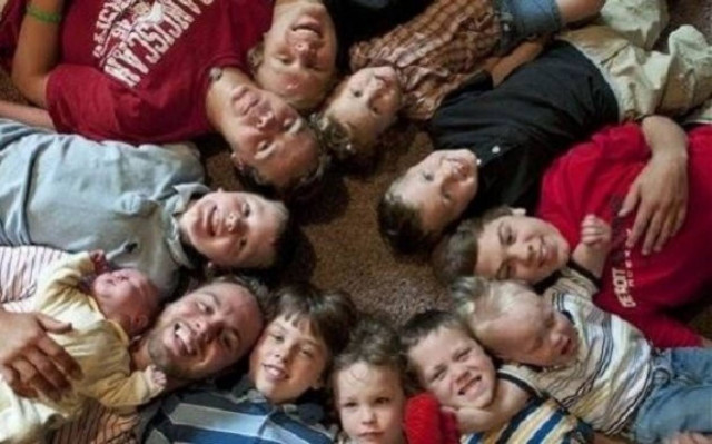 Έχει 12 παιδιά και είναι έγκυος για 13η φορά!