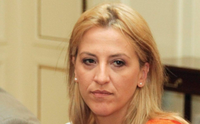 Νέα απάντηση της Δούρου σε Ντινόπουλο