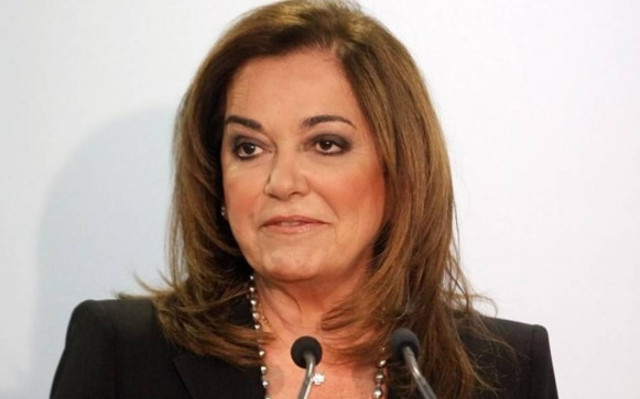 Σύγκληση συμβουλίου πολιτικών αρχηγών για τα εθνικά θέματα ζητά η Ντόρα