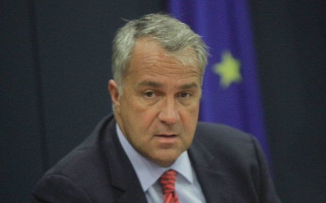 Εθνική Επιτροπή για τον Έμπολα με επικεφαλής τον Βορίδη