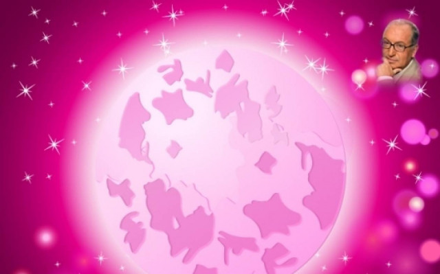 Κώστας Λεφάκης: Πανσέληνος Νοεμβρίου στον αστερισμό του σεξ και του χρήματος