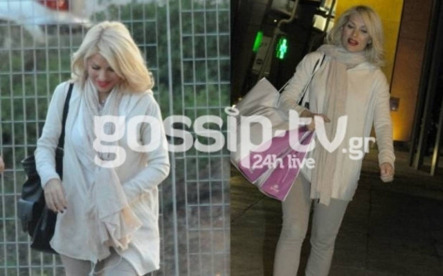 Ελένη Μενεγάκη: Από το στούντιο στο εμπορικό για shopping therapy